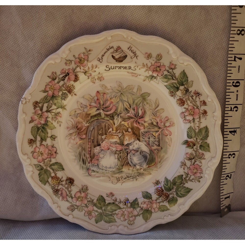 Royal Doulton Brambly Hedge Summer Plate, 6.5" with box